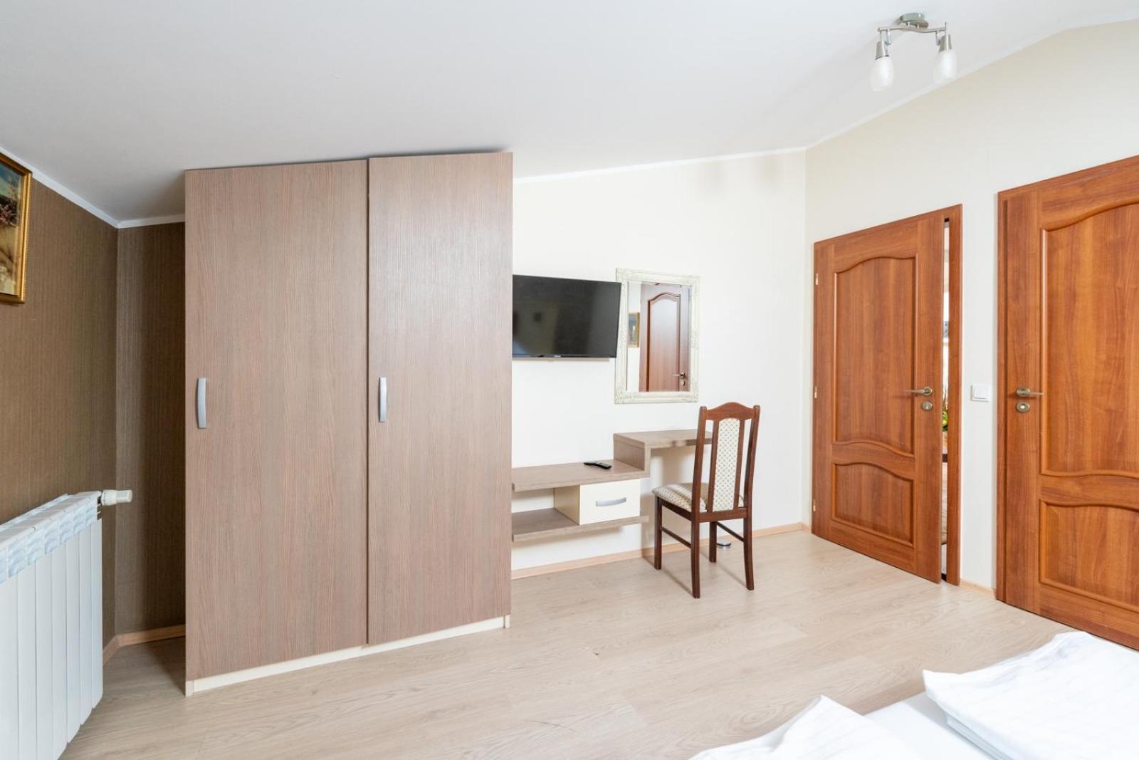Faraway Aparthotel Near Vienna Airport With Anytime Self Check In Брук ан дер Лайта Стая снимка