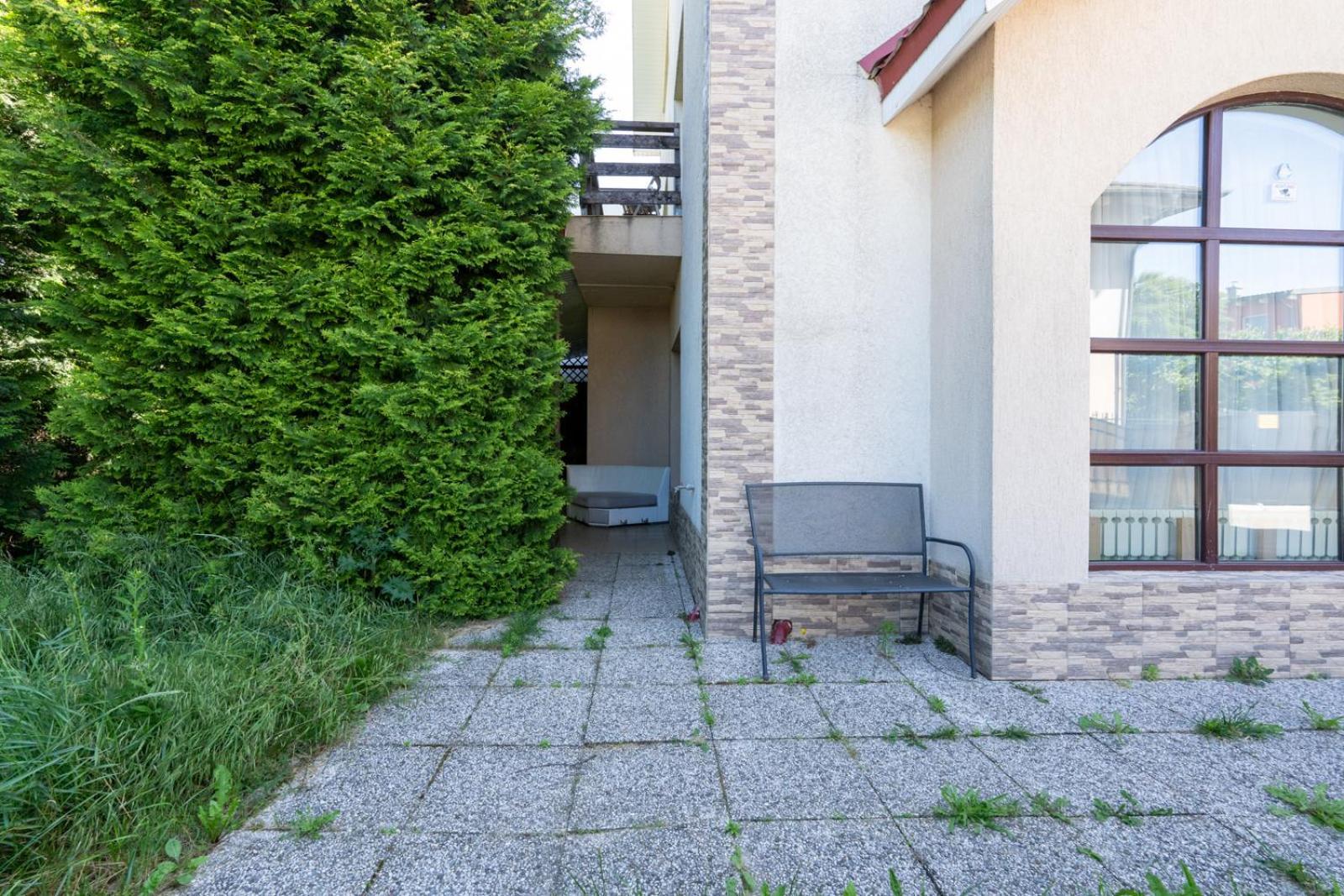 Faraway Aparthotel Near Vienna Airport With Anytime Self Check In Брук ан дер Лайта Екстериор снимка