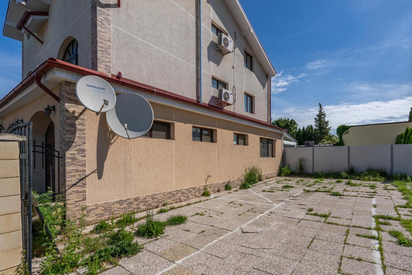 Faraway Aparthotel Near Vienna Airport With Anytime Self Check In Брук ан дер Лайта Екстериор снимка